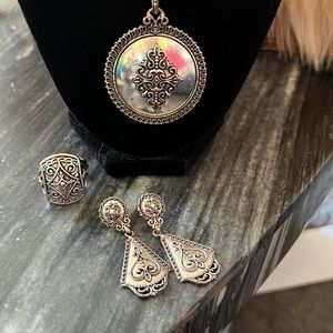 Necklace ring and earrings set